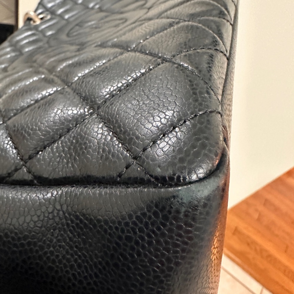 Authentic Chanel Grand Shopping Tote (GST)
Caviar Leather | Silver Hardware π€ - Picture 5 of 16